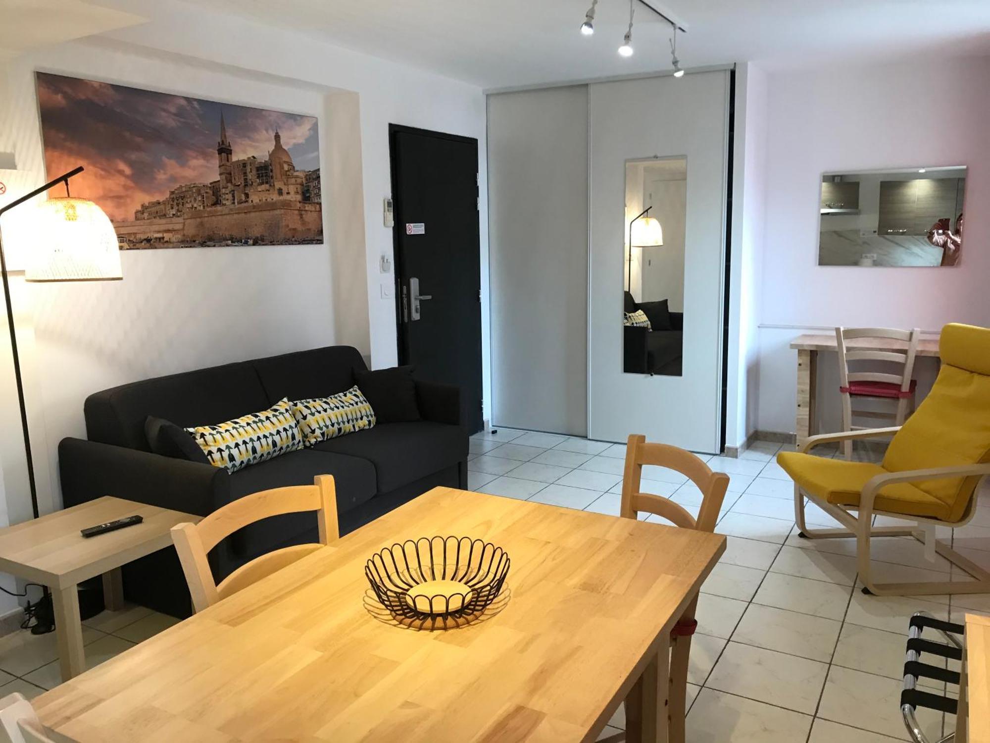 Privilege Hotel & Apparts Eurociel Centre Comedie Montpellier Zewnętrze zdjęcie