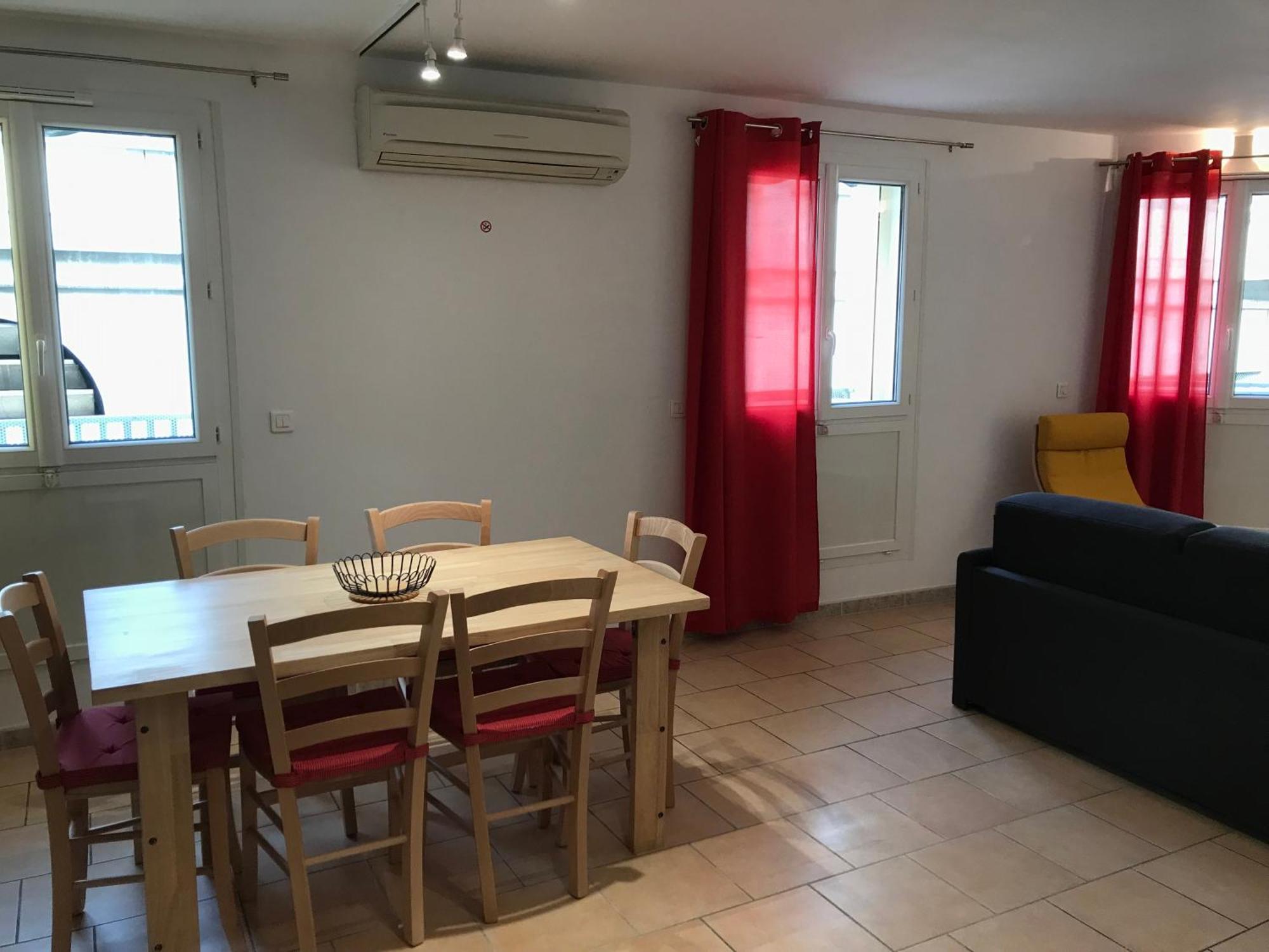 Privilege Hotel & Apparts Eurociel Centre Comedie Montpellier Zewnętrze zdjęcie